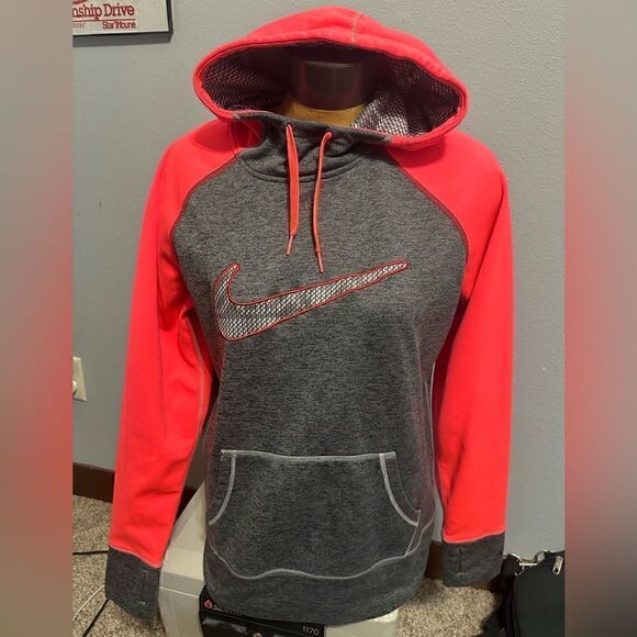 Nike ThermaFit Womens Large Colorful Hoodie - Picture 1 of 7